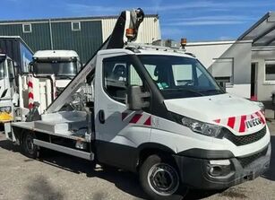 IVECO Daily 35S13 plataforma sobre camión